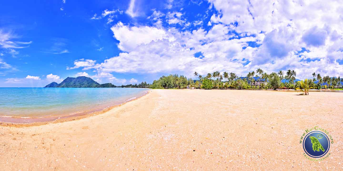 Marina Beach in der Klong Son Bucht auf Koh Chang