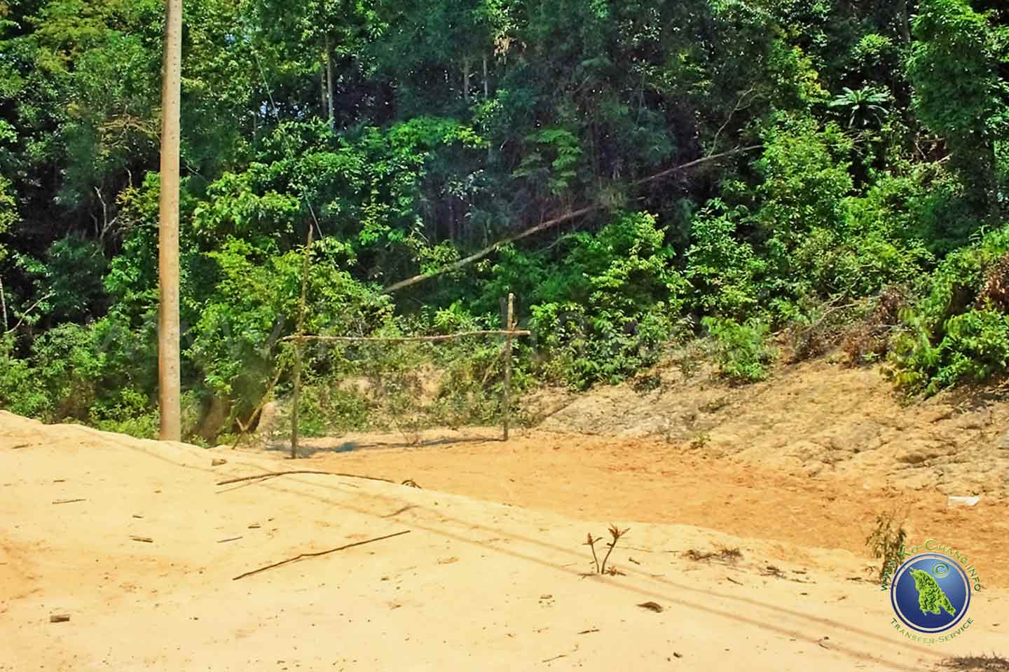 Fußballplatz auf Koh Kood in Thailand